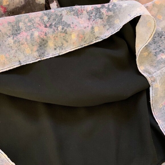 Bar III Blouse Women Medium Cold Shoulder Feminine Ruffles Muted Gray Pink - Picture 10 of 10